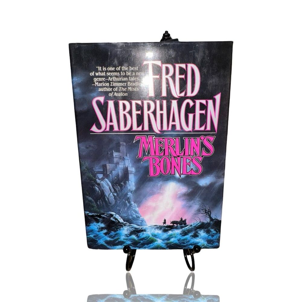 Merlin's Bones by Fred Saberhagen Hardcover Fantasy Novel 1995